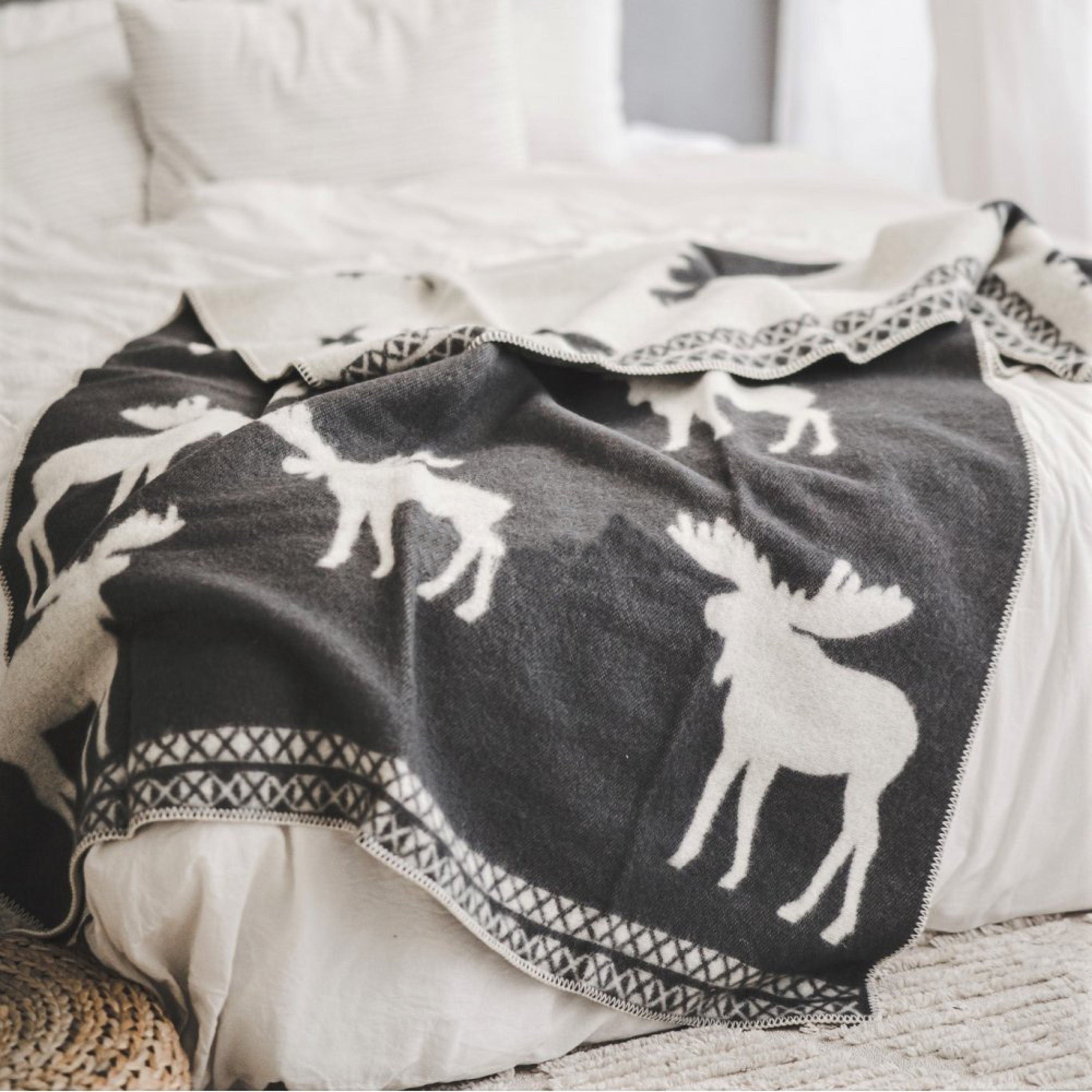 Multiple Colors Wool Blanket Natural New Zealand Wool 130x200cm, Double-sided, Reversible Blanket, Throw Plaid Warm, Moose Gift