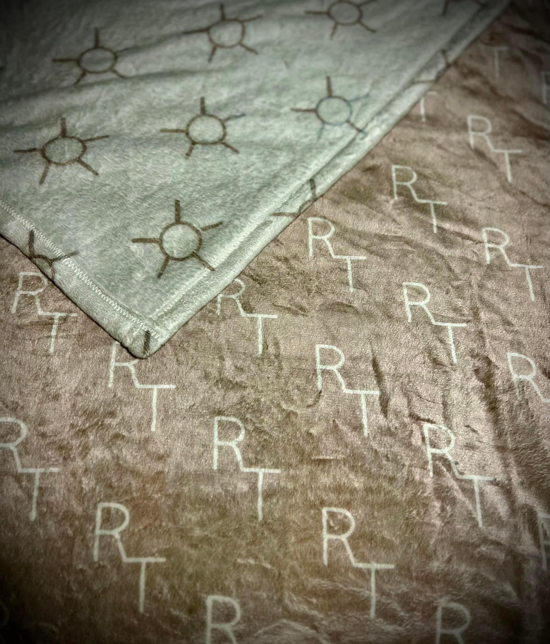 Custom Cattle Brand Minky Blanket: Personalized Ranch Logo Throw